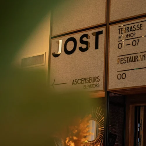 JOST